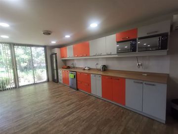 Local Comercial en Venta en VENTA PROPIEDAD COMERCIAL - IDEAL PARA CENTRO DE SALUD U SIMILAR
