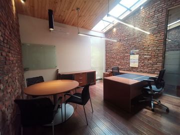 Local Comercial en Venta en VENTA PROPIEDAD COMERCIAL - IDEAL PARA CENTRO DE SALUD U SIMILAR