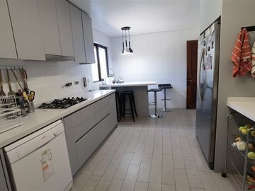 Casa en Venta en Condominio Polo II