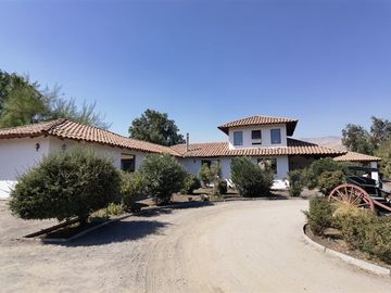 Casa en Venta en Condominio Polo II