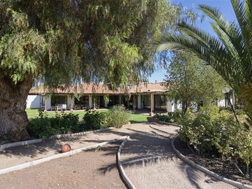 Casa en Venta en Condominio Polo II