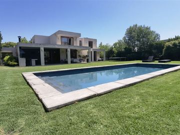Casa en Venta en Casa en venta en Las Brisas De Chicureo
