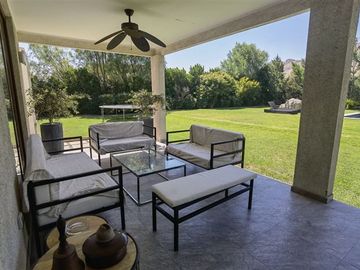 Casa en Venta en Casa en venta en Las Brisas De Chicureo