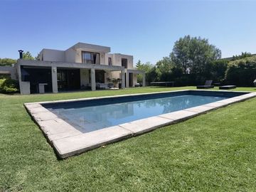Casa en Venta en Casa en venta en Las Brisas De Chicureo