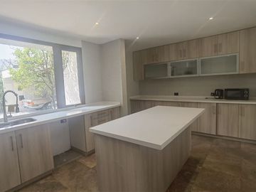 Casa en Venta en Condominio Los Bosques