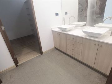 Casa en Venta en Condominio Los Bosques