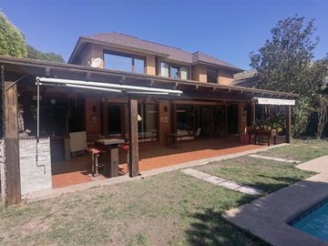 Casa en Venta en Condominio El Portezuelo II, Chamisero