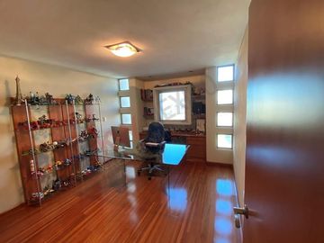 CASA EN VENTA - MIRAVALLE Paseo Mirador
