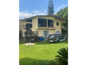 VENDO CASA CAMPESTRE EN QUIMBAYA