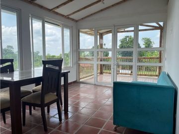 VENDO HERMOSA FINCA AGRO-TURSTICA EN FILANDIA