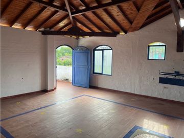 VENDO HERMOSA CASA EN ULLOA, VALLE DEL CAUCA