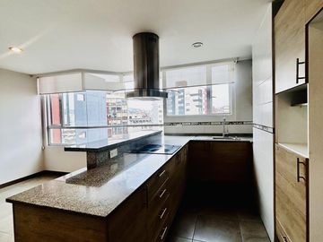 Departamento en Venta Av Orellana