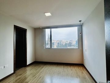 Departamento en Venta Av Orellana
