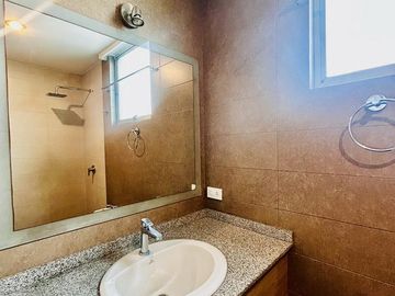 Departamento en Venta Av Orellana