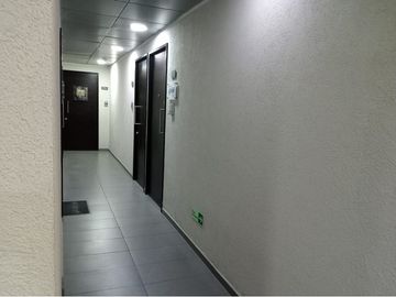 Oportunidad! Oficina Metro  P. de Valdivia
