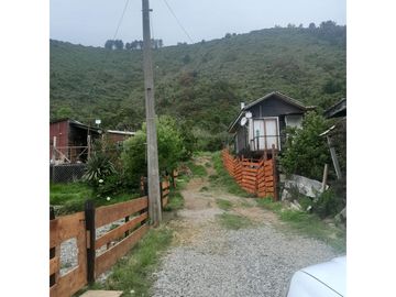 VENTA DE CASA EN  PLAYA CURIÑANCO