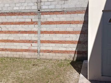 CASA NUEVA CON RECAMARA EN PLANTA BAJA Y JARDIN CERCA DE CRUZ DEL SUR PUEBLA