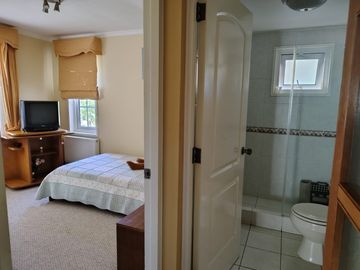 FOCOLARE PROPIEDADES VENDE HERMOSA CASA