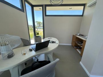 VENTA CASA 6 ambientes en Barrio Acacias - Puertos del Lago