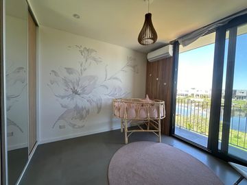 VENTA CASA 6 ambientes en Barrio Acacias - Puertos del Lago