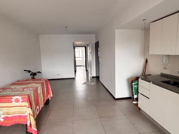 Venta Departamento 2 ambientes con cochera y baulera en  Boedo
