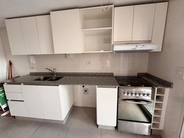 Venta Departamento 2 ambientes con cochera y baulera en  Boedo