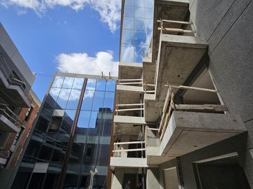 Departamento de 2 ambientes en una torre de lujo