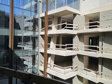 Departamento de 2 ambientes en una torre de lujo