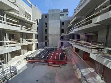 Departamento de 2 ambientes en una torre de lujo