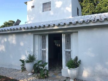 Quinta en  el barrio Carabassa, Pilar