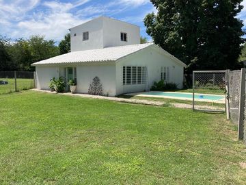 Quinta en  el barrio Carabassa, Pilar