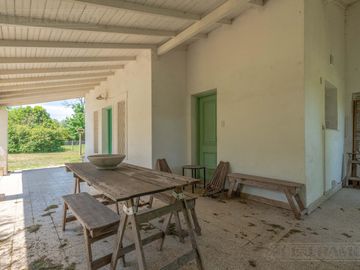 Quinta en  el barrio Carabassa, Pilar