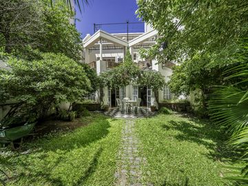 Bogado 4500, Casa 5 Ambientes, En lote propio con Jardín, 3 niveles, Almagro
