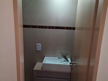 Duplex en venta - CENTENARIO casco viejo.