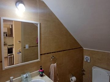 Duplex en venta - CENTENARIO casco viejo.