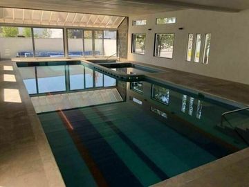 CASA EN VENTA EN LUCEPOLIS CON 5 HABITACIONES