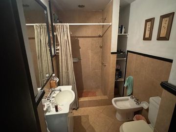 Hermosa casa 4 amb en lote de 3500m2 - Del Viso- Pilar