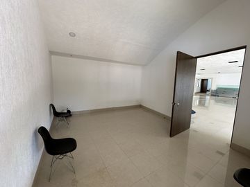 En venta casona remodelada en zona centro de Mérida