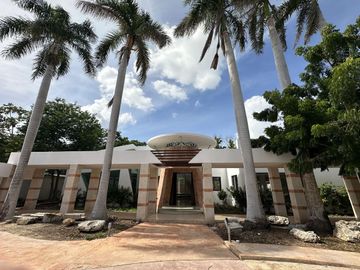 En venta casona remodelada en zona centro de Mérida