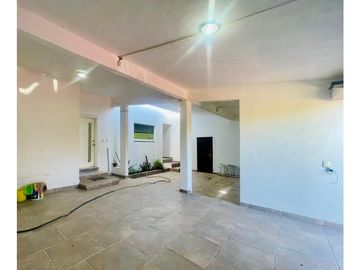 CASA EN VENTA EN SAN JUAN DEL RIO, QUERETARO