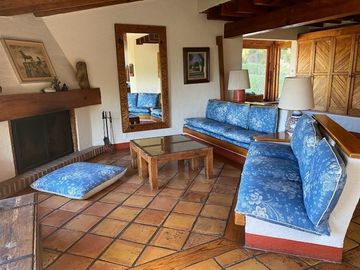 CASA EN VENTA EN VALLE DE BRAVO