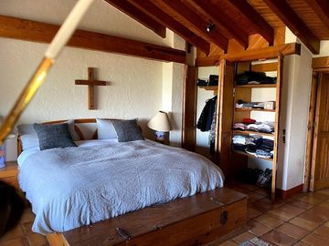 CASA EN VENTA EN VALLE DE BRAVO