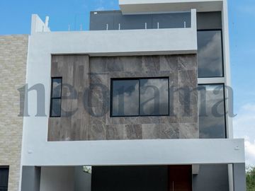Casa en Venta en Fracc Rinconada Colonial, Apodaca N.L