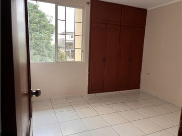 Venta de Casa en Urbanización San Patricio, Machala