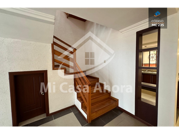 CASA EN VENTA EN CONDOMINIO EN MISICATTA