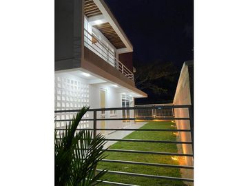 CASA EN VENTA EN CONDOMINIO LAS MERCEDES JAMUNDI JD/CW:8002870