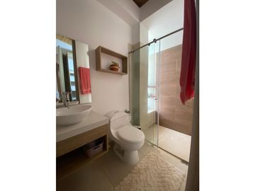 CASA EN VENTA EN CONDOMINIO LAS MERCEDES JAMUNDI JD/CW:8002870