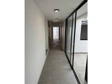 CASA EN VENTA MODERNA EN LA FLORA JD/CW:8002871