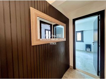 POMPEYA Chalet en PH al frente 4 ambientes Reciclado