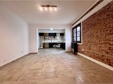 POMPEYA Chalet en PH al frente 4 ambientes Reciclado